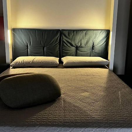 Appartement Urban House - Comfy Flat Navigli Milan Center Extérieur photo
