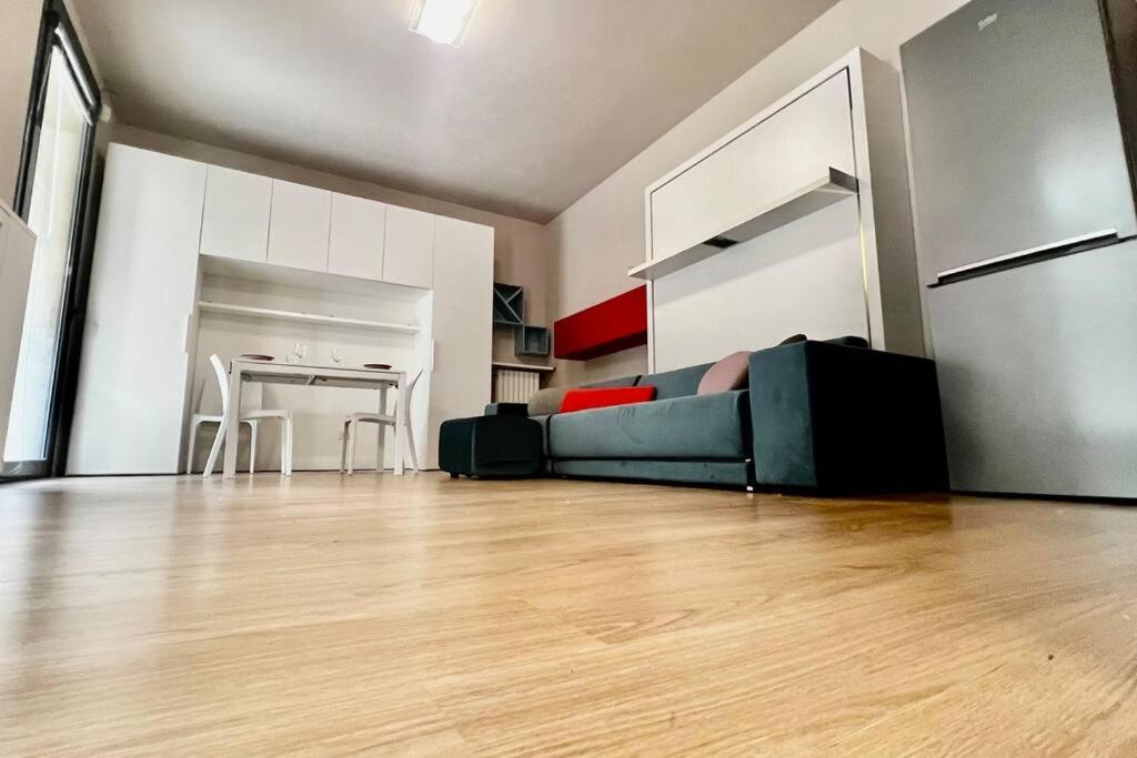 Appartement Urban House - Comfy Flat Navigli Milan Center Extérieur photo