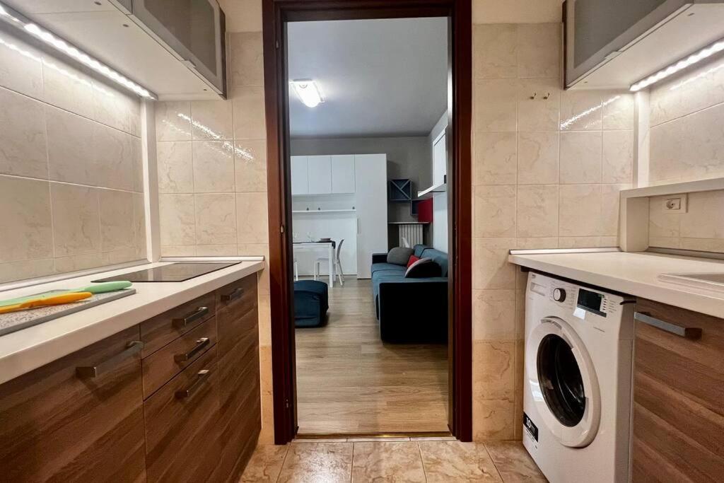 Appartement Urban House - Comfy Flat Navigli Milan Center Extérieur photo