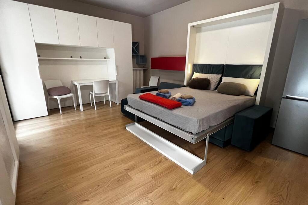 Appartement Urban House - Comfy Flat Navigli Milan Center Extérieur photo